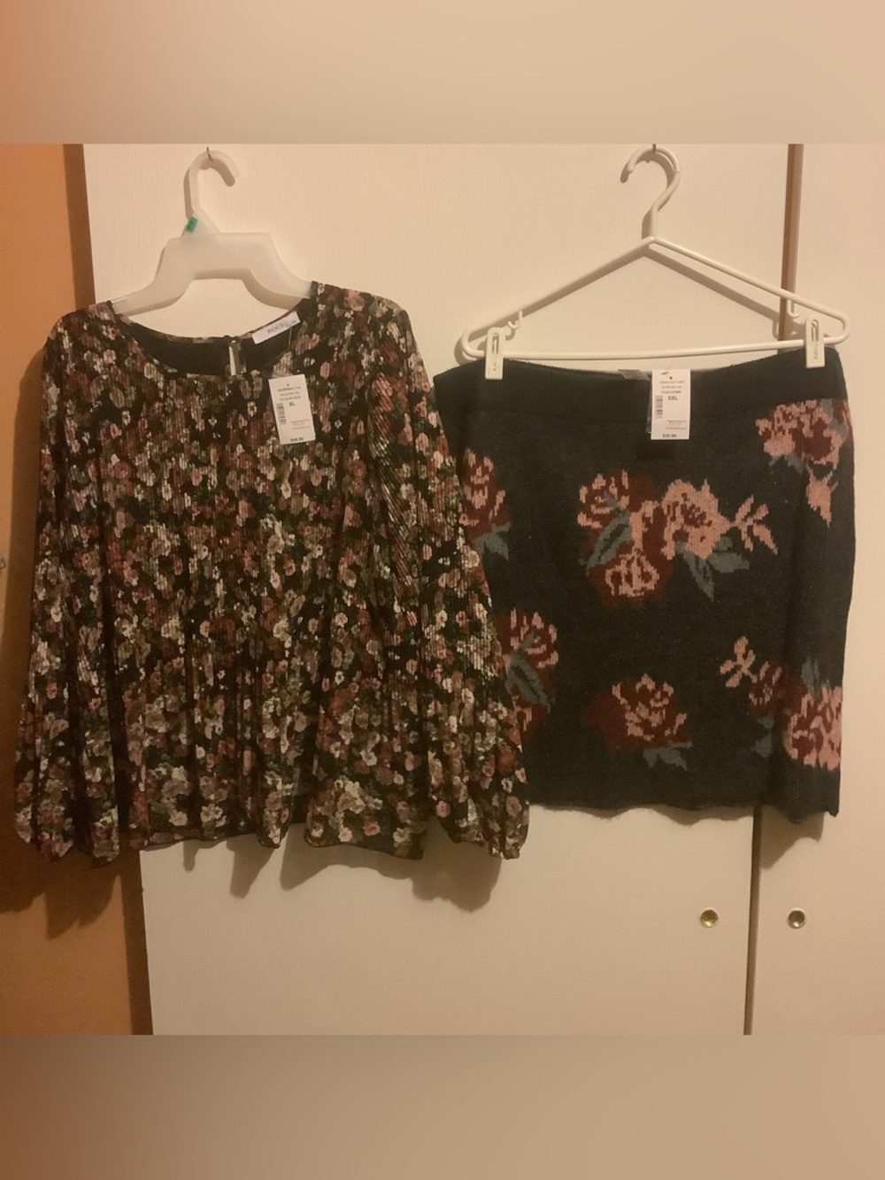 Ricki's Black Floral Blouse and Knit Skirt Set